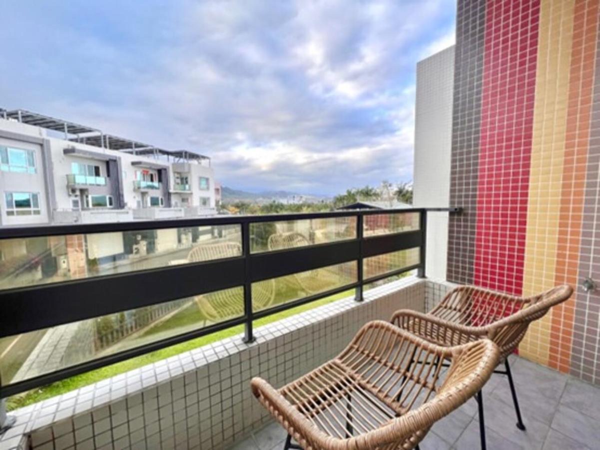 Taitung Rainbow Pet Friendly Maison Resort Екстериор снимка